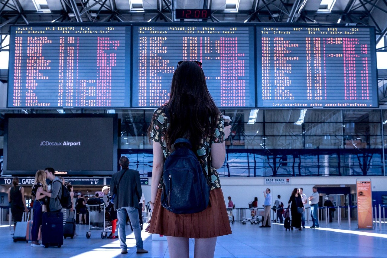 Best Travel Tools Mentioned on TikTok – Flights, Hotels & Insurance Guide 2 best travel tools mentioned on TikTok for flights hotels and insurance